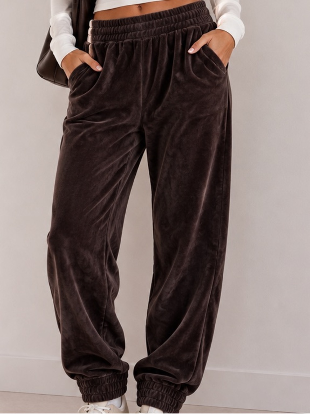 ReVamped Velour Elastic-Waist Jogger Pants - Chocolate Brown XS